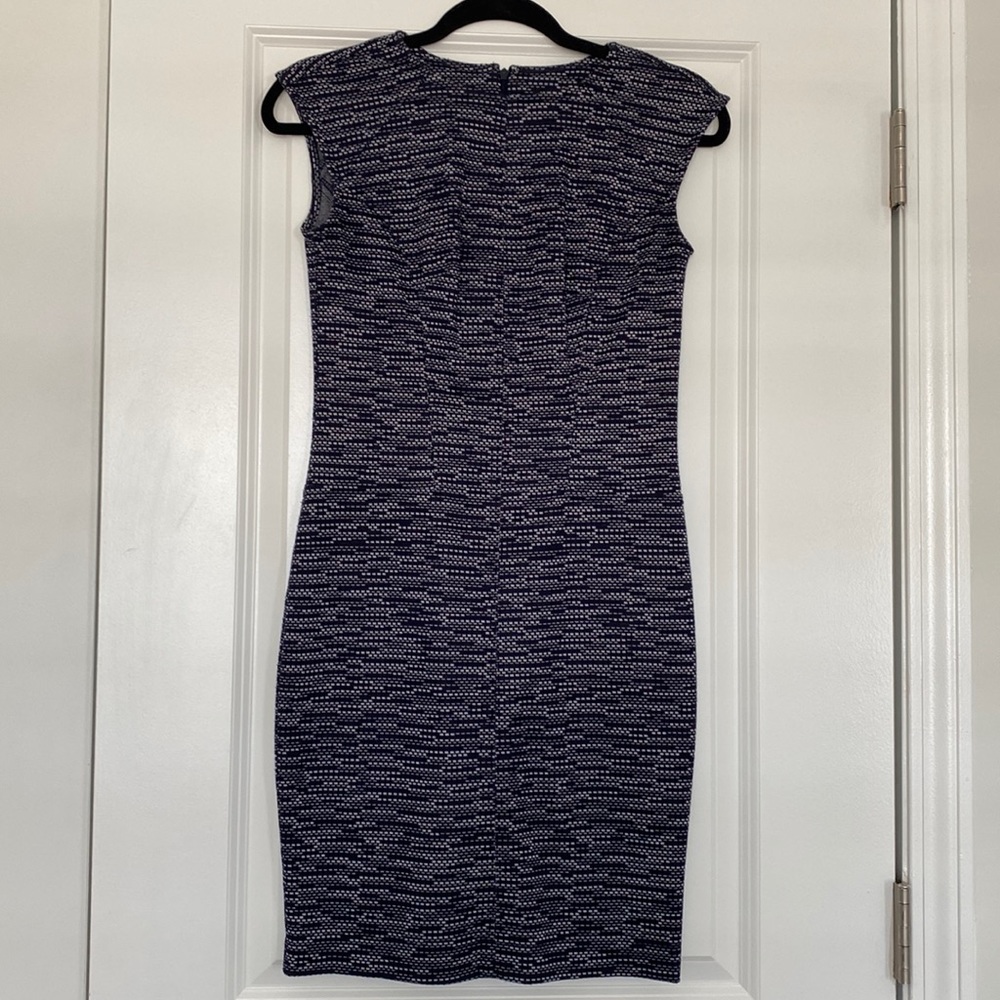 Ann Taylor Petite navy/white dress with capped sleeves